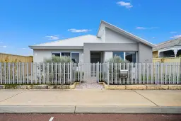 8 Ferrolana Chase, Madora Bay