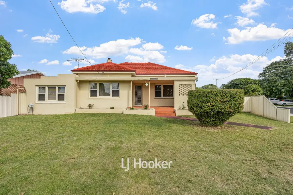 1A Queensbury Street, Carey Park, WA 6230