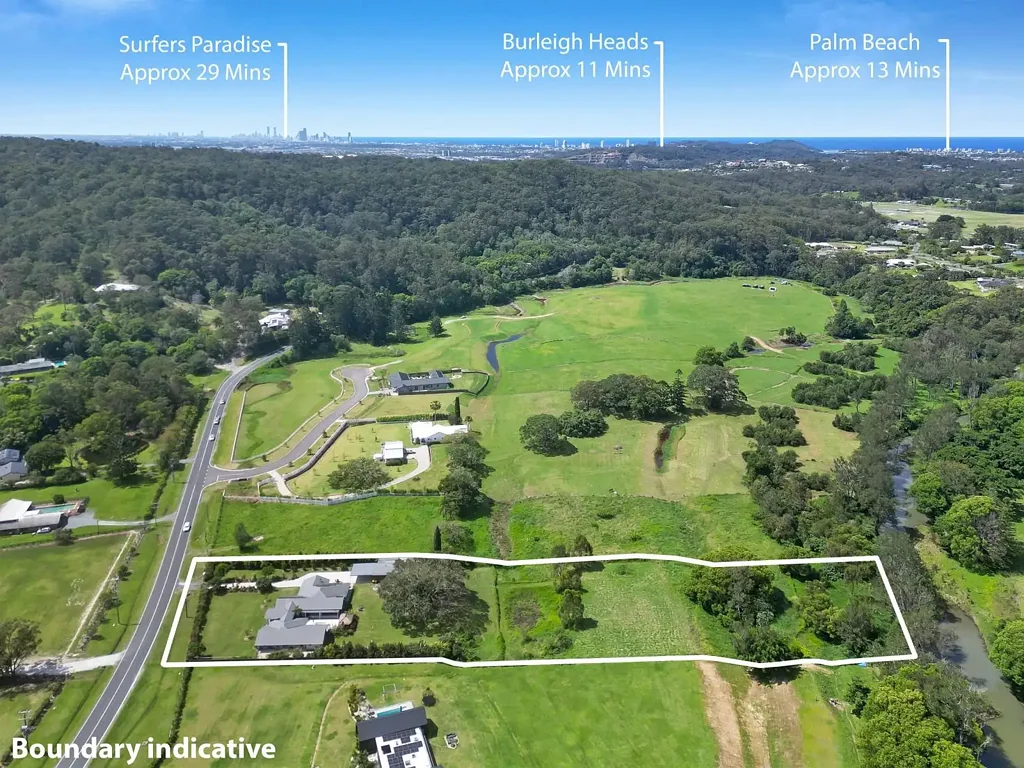 Tallebudgera Valley 4 Bedroom Coastal Acreage Paradise - Creek Front Luxury Just Minutes from Burleigh!