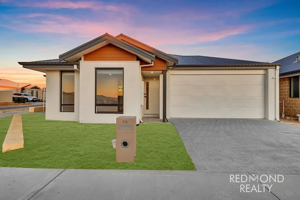 24 Coconuts Avenue, Eglinton, WA 6034