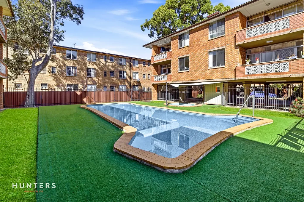 Merrylands 2Kwarto Full-Brick Unit in a Highly Convenient Location