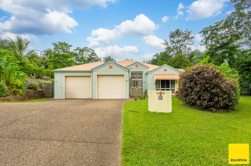 2 East Parkridge Drive, Brinsmead, QLD 4870