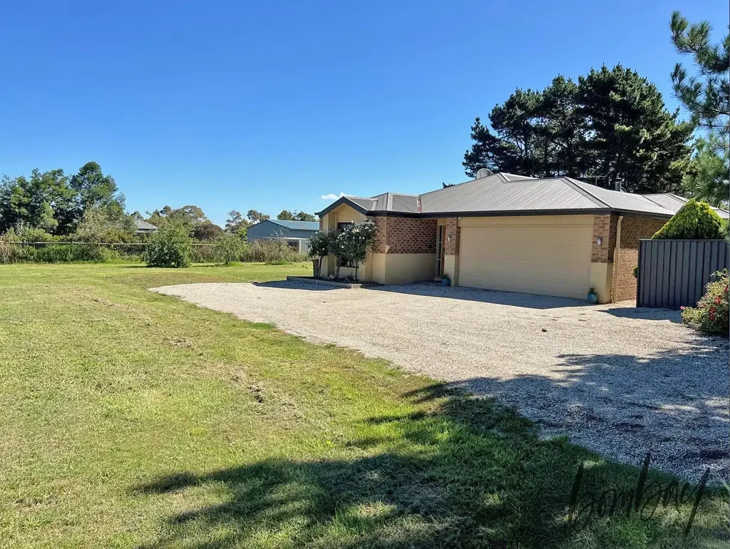 Beveridge 4Phòng ngủ Premium Township-Zoned Investment with Quality Family Home in Melbourne's Northern Growth Corridor