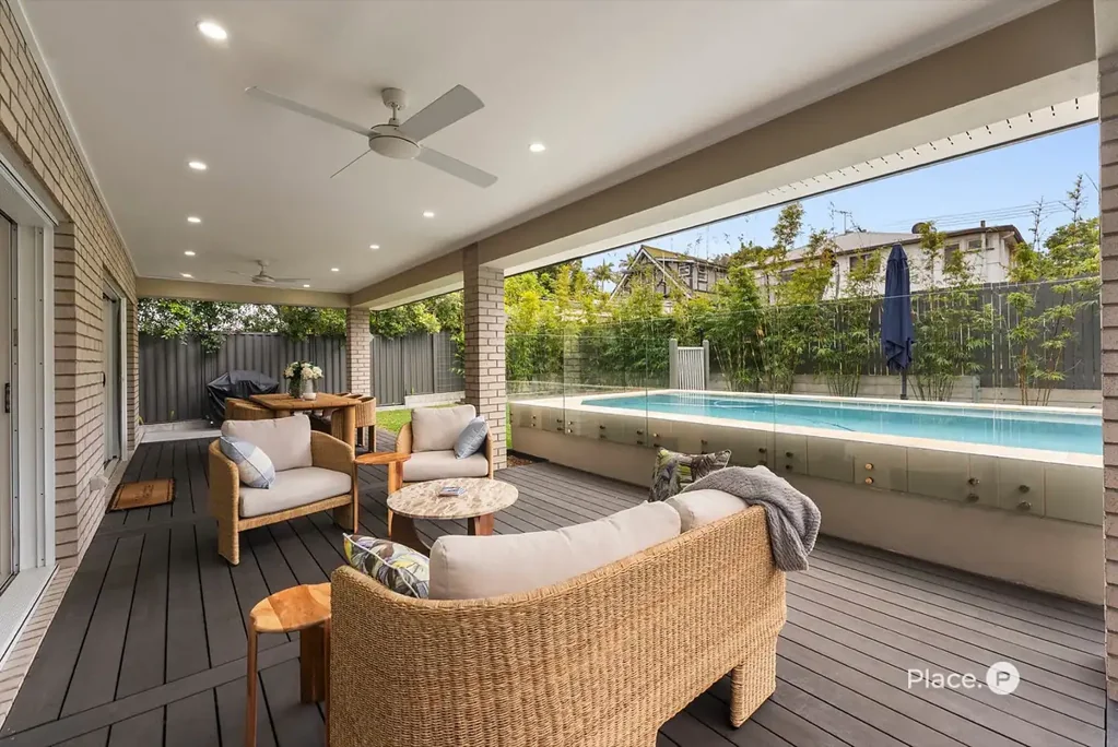 Margate 5 Slaapkamer Contemporary Coastal Living Just 450m from Margate Beach