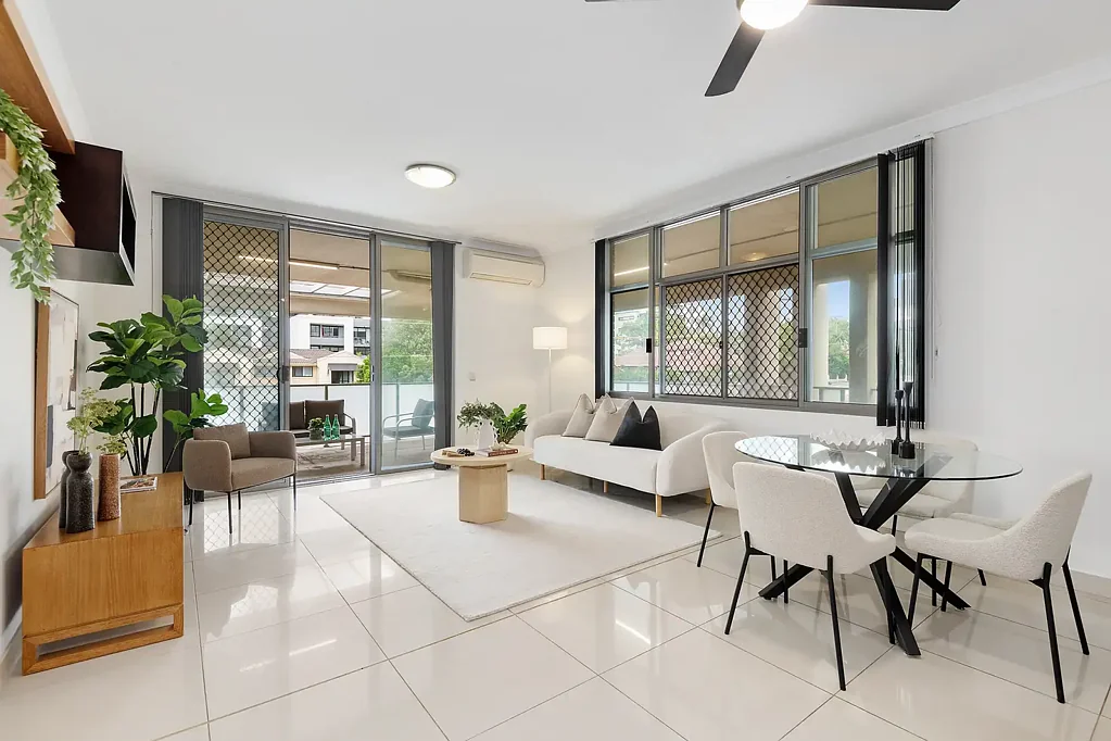 2/311 Princes Highway, Carlton, NSW 2218