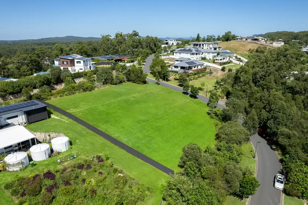 Palmview Stunning Opportunity - One of the last remaining blocks with one of the best outlooks!