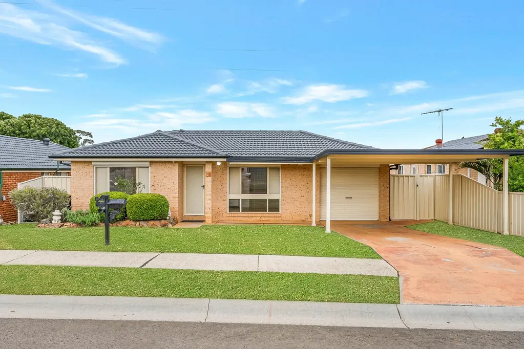 Hinchinbrook 4ਬੈੱਡਰੂਮ Your New Family Haven!
