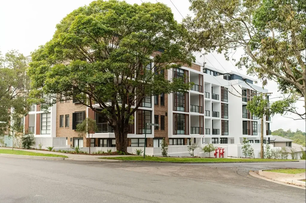 Top Floor Apartment in Convenient Location
