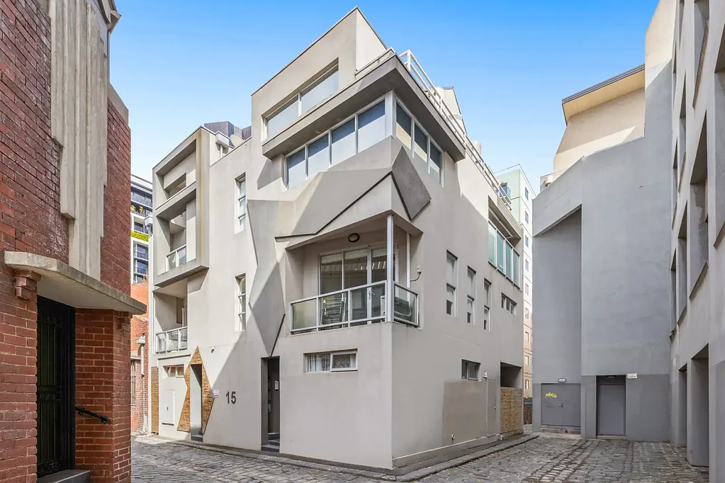4/15 Little Queensberry Street, Carlton, VIC 3053