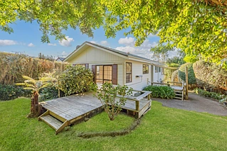 73 Moore Street, Hillcrest, North Shore City