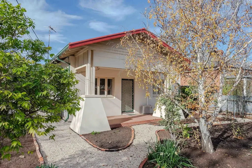 Torrensville 2બેડરૂમ Timeless Character Charm in a Premier City-Fringe Setting