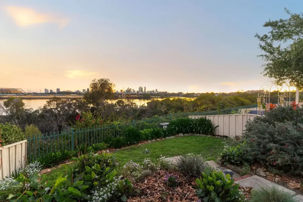 19/23 Kirkham Hill Terrace, Maylands, WA 6051