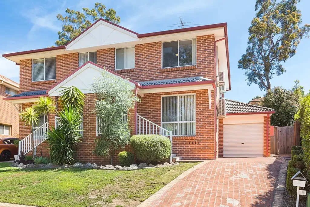 5 Abraham Close, Menai, NSW 2234