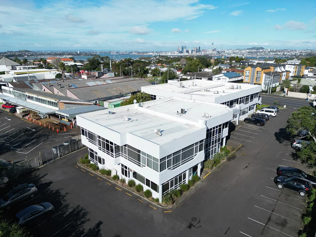 Northcote Affordable ground floor office with five car parks