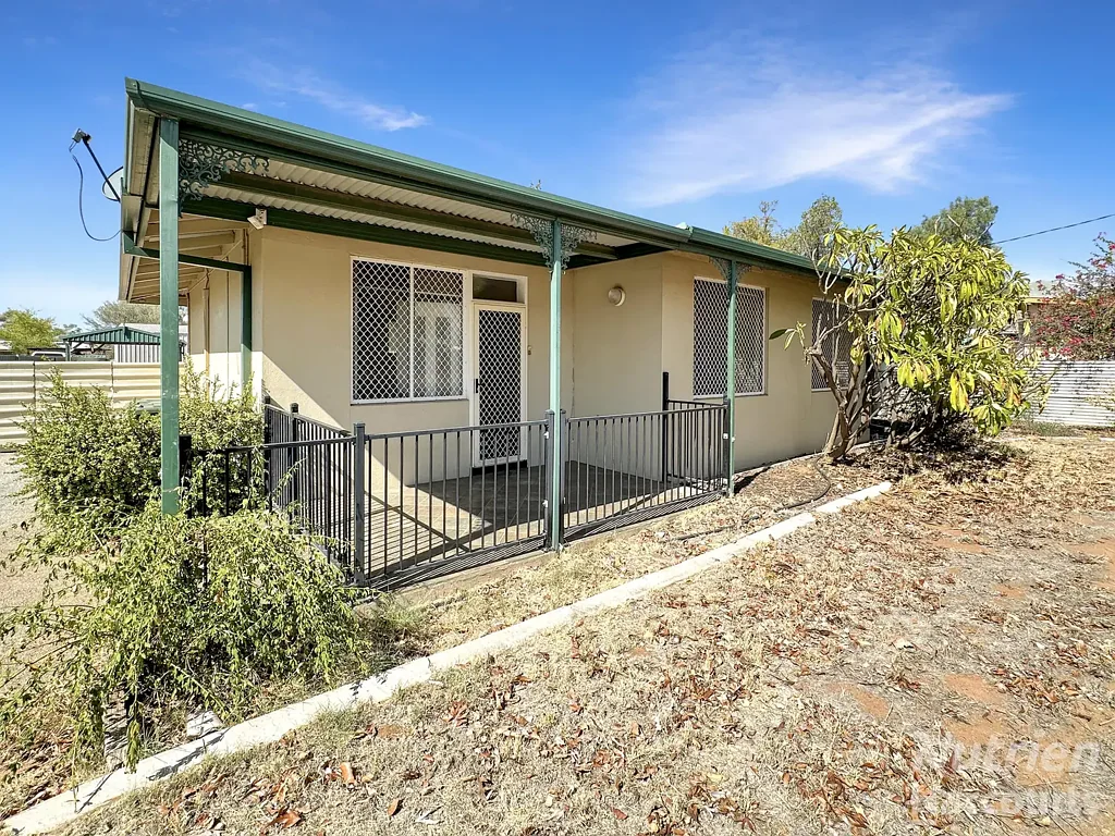53 Larapinta Drive, Gillen, NT 870