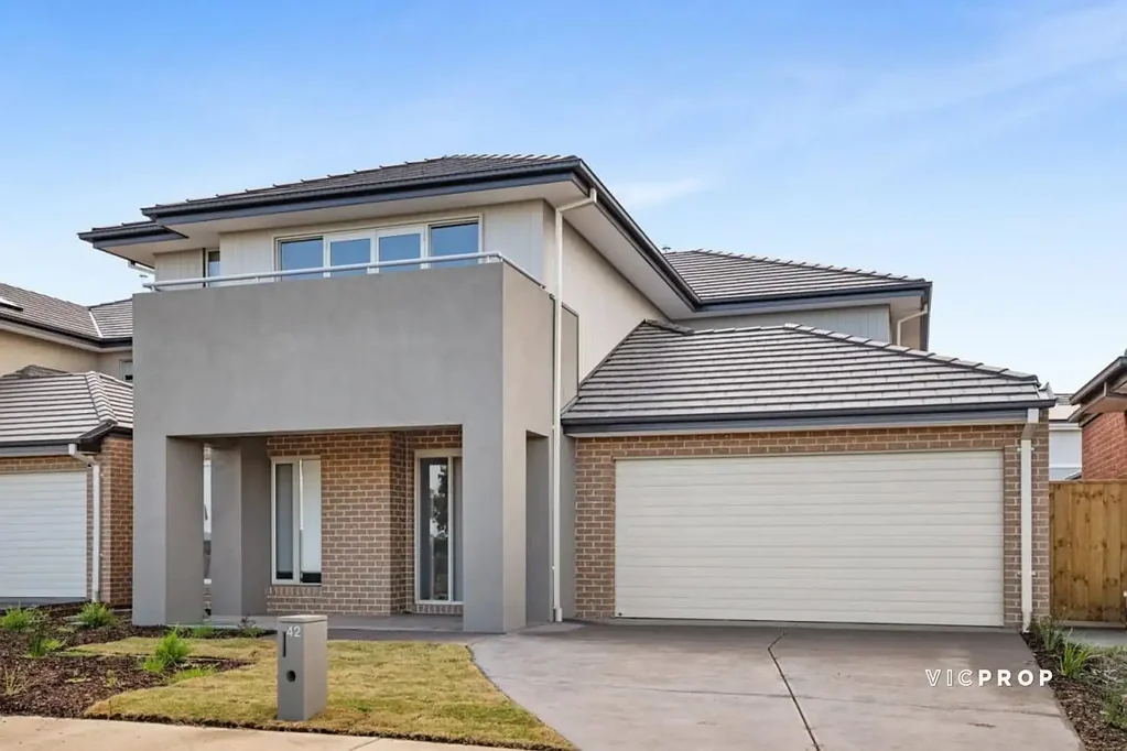 42 Ormiston Crescent, Werribee, VIC 3030