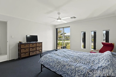 74 Blaxland Avenue, Two Rocks, WA 6037, 4 Bedrooms, 2 Bathrooms, House
