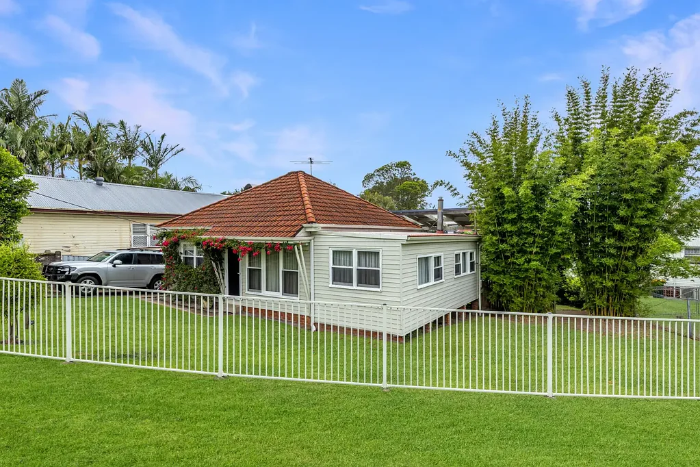 18 Algona Road, Charlestown, NSW 2290