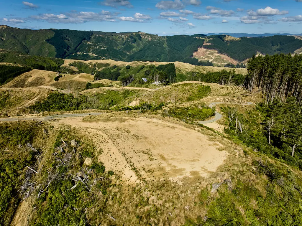 Pauatahanui PREMIER LIFESTYLE LIVING IN DIGGINS TRACK