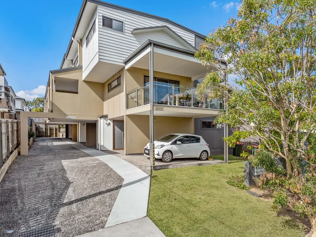 Space, Style & Convenience in Great Location