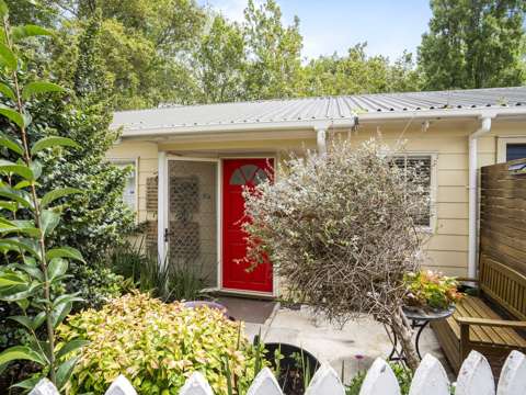 Favona 1房  Heart & Soul Cottage - 378sqm Freehold