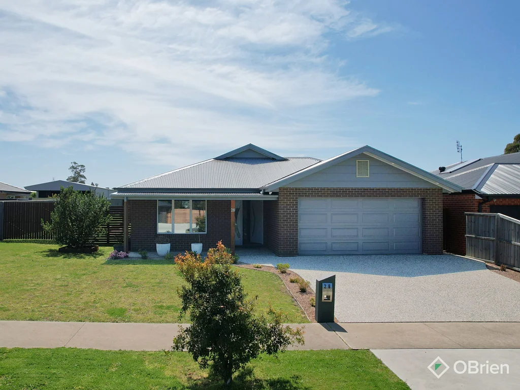 28 Aquabella Drive, Eagle Point, VIC 3878