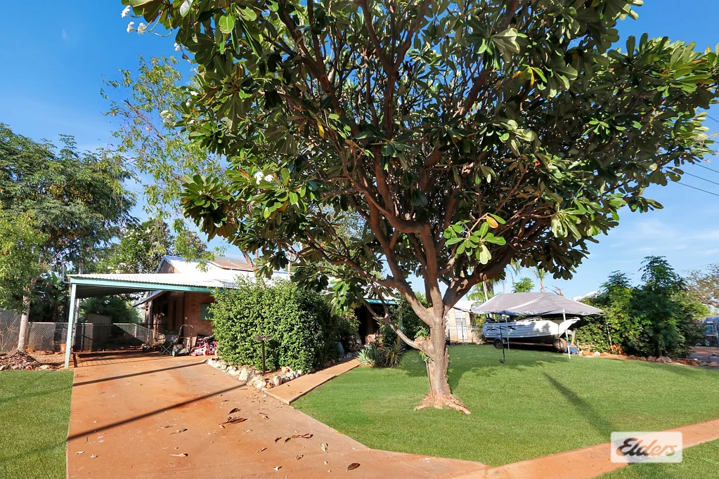 Katherine 3Kwarto Classic Ex-DHA home in PRIME location!