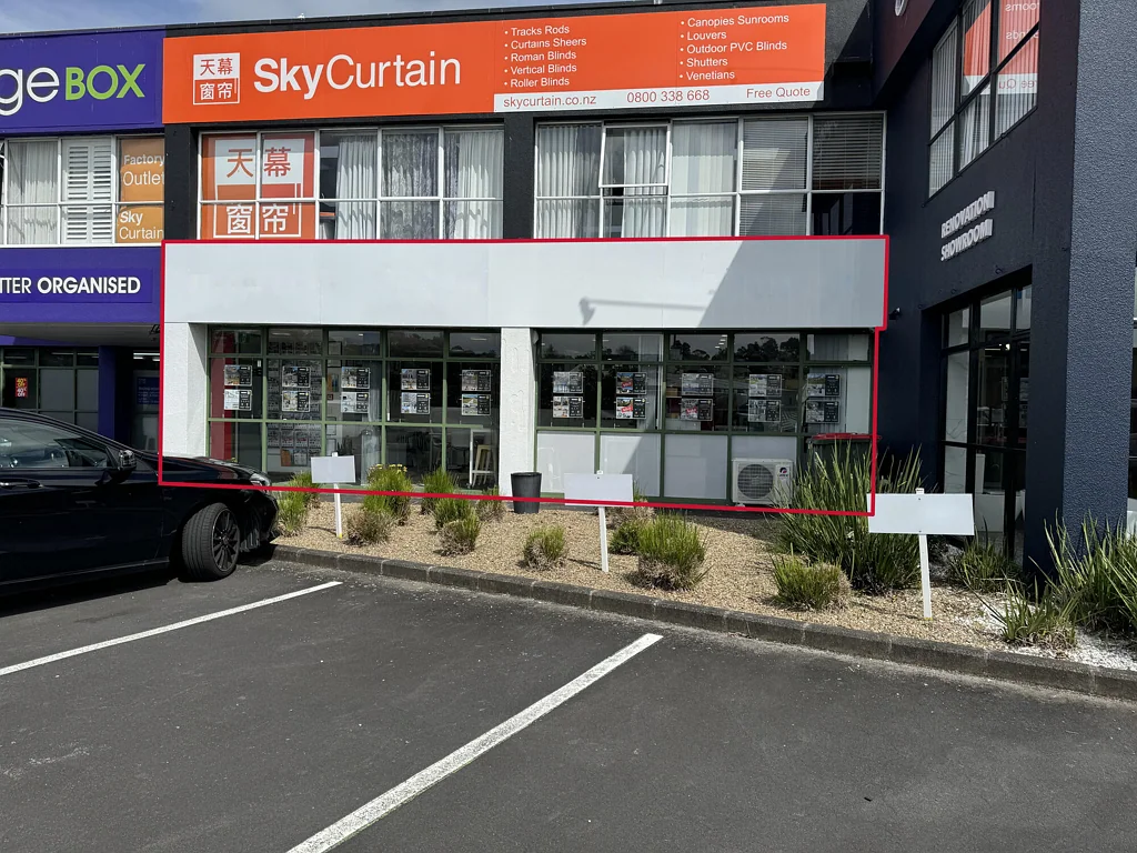 Wairau Valley Prime retail showroom for lease – 90sqm