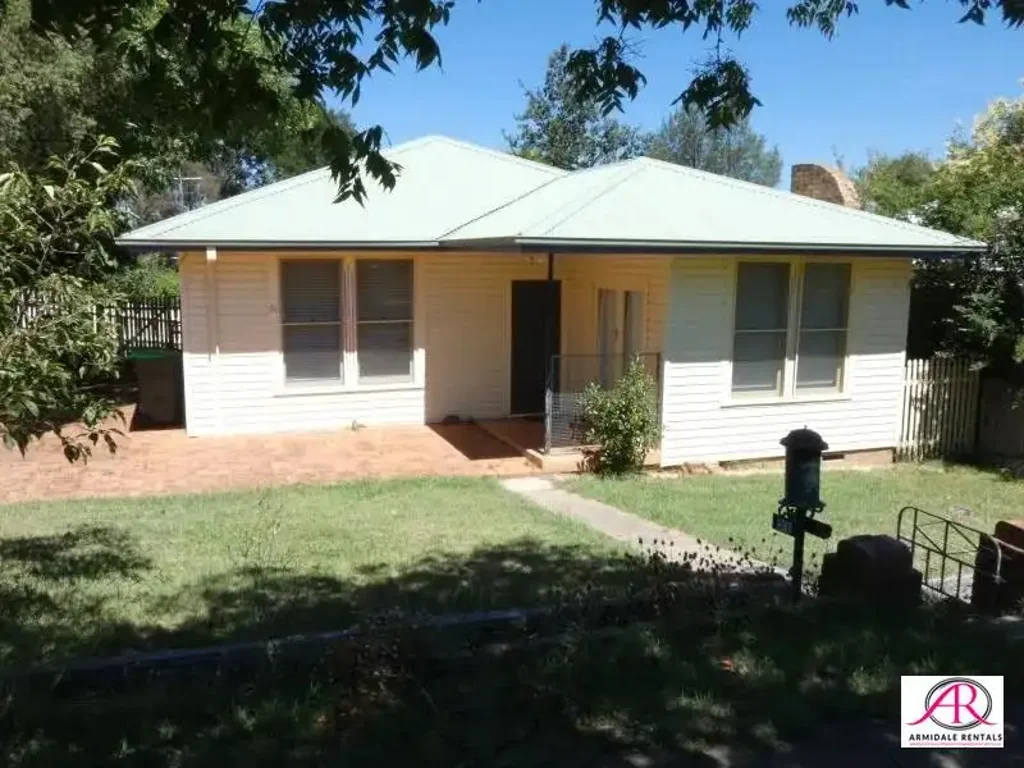 CLOSE TO TOWN
