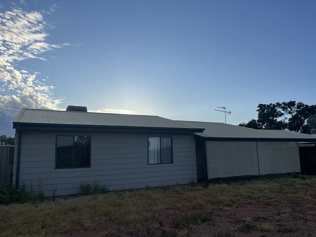 Roxby Downs 3ਬੈੱਡਰੂਮ Entertainer’s Dream with Pool, Bar & Alfresco Living