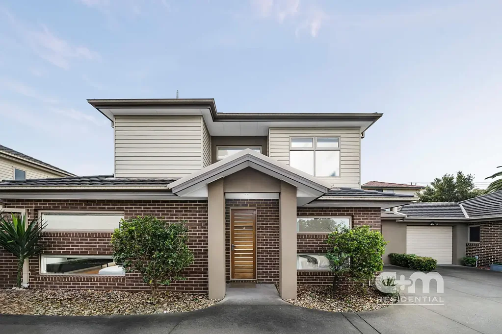 Oak Park 3ห้องนอน A WINNER at Chris Court!
