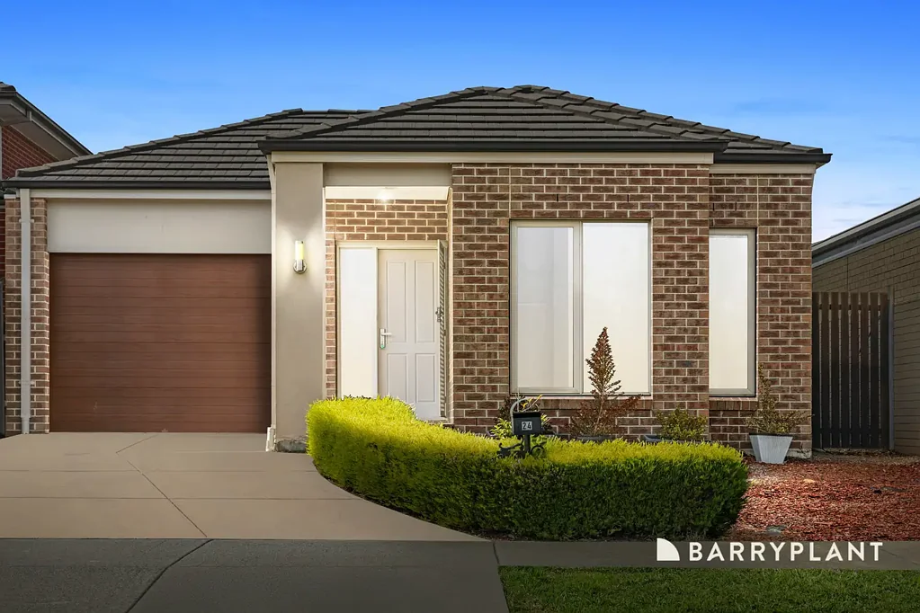 24 Aylesbury Boulevard, Doreen, VIC 3754