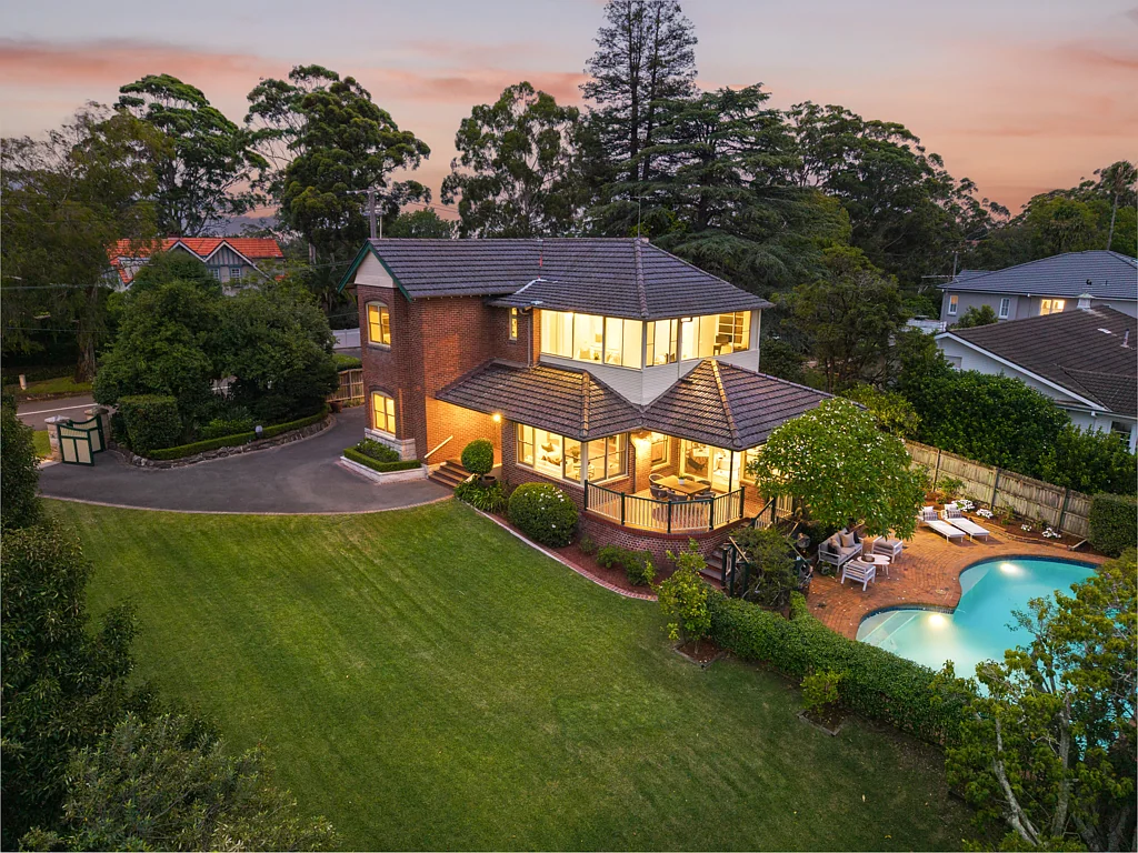 26 WOODLANDS AVENUE, Pymble, NSW 2073