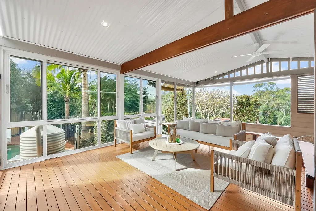 Springfield 4Moenga Private Entertainer: Charm, Design, Lifestyle!