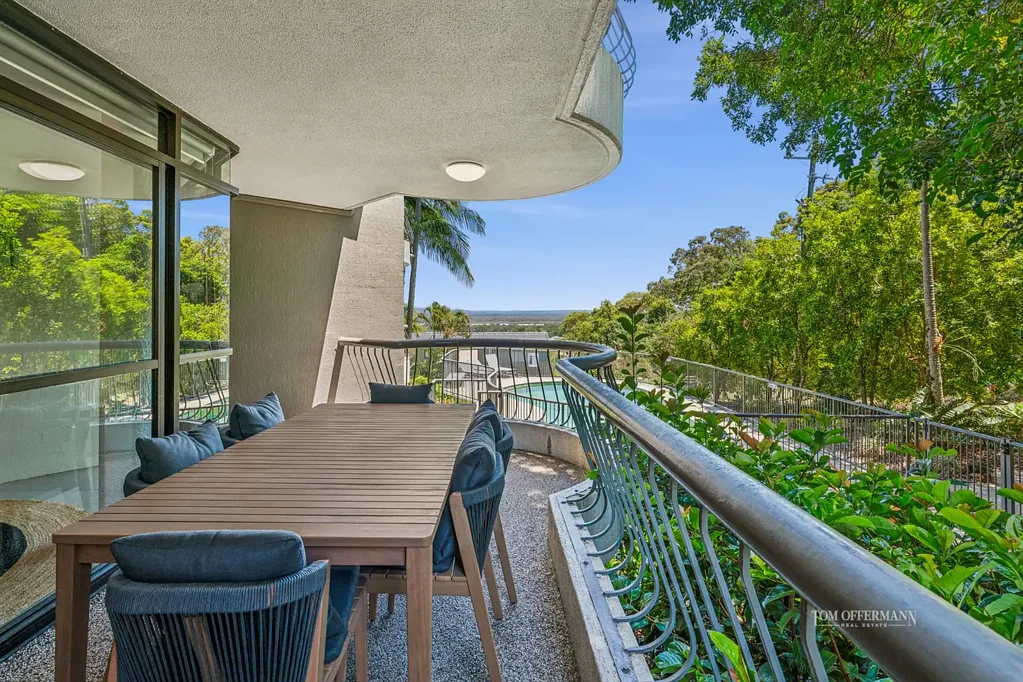 Noosa Heads 3房  Little Cove Leafy Retreat; Private Courtyard & Direct Pool Access
