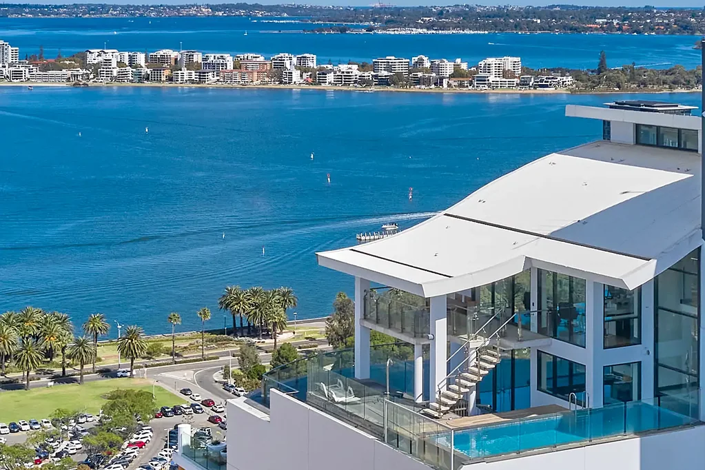 Perth 4ਬੈੱਡਰੂਮ The Sky Home at Condor Towers