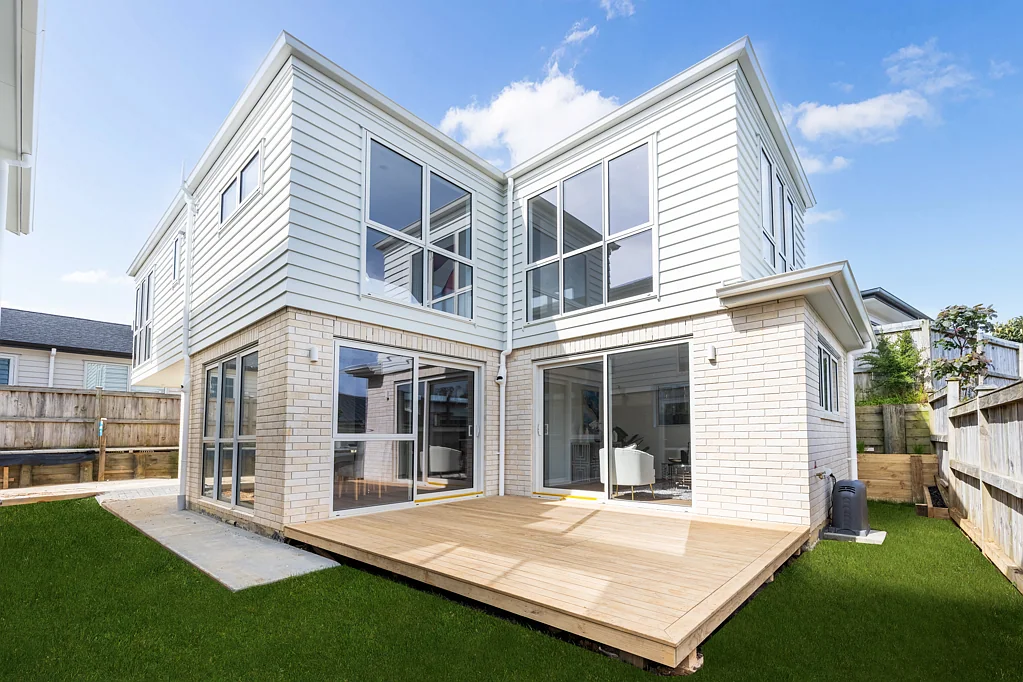 6B Kaimai Avenue, Massey, Waitakere City, Auckland