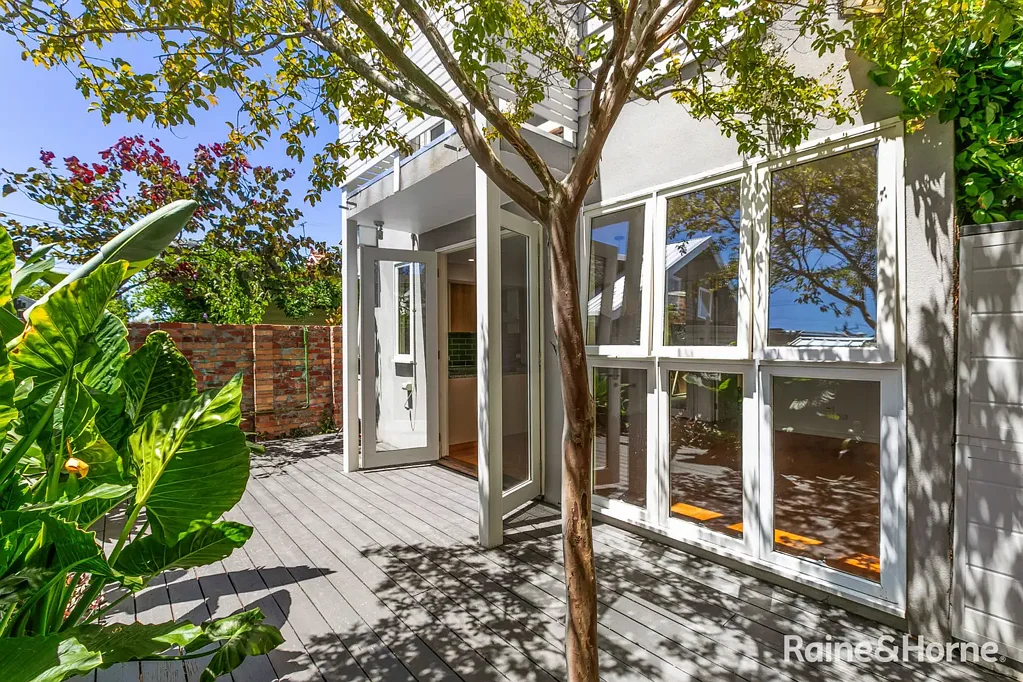 Williamstown 3 Bedroom Versatile Spaces in a Secluded Position