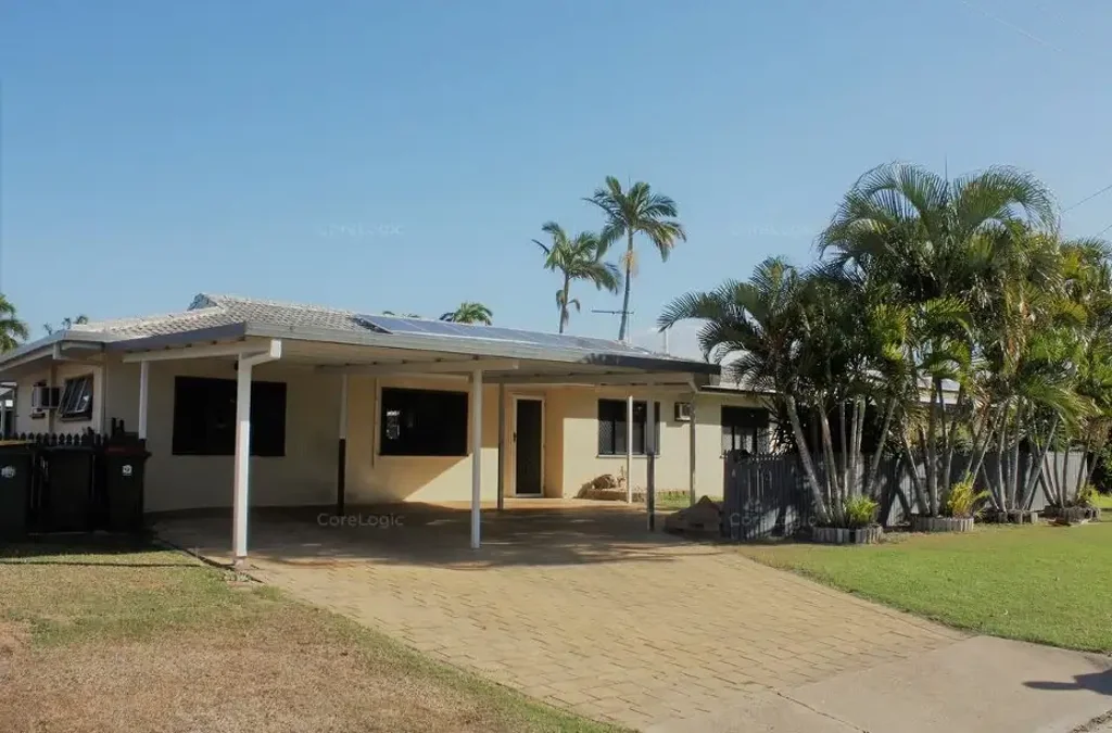 4 Bedroom Home – Shed – Pool – Solar