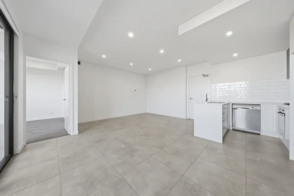 Mays Hill 2房 全新装修朝东公寓 FRESHLY RENOVATED APARTMENT WITH EASTERN ASPECT