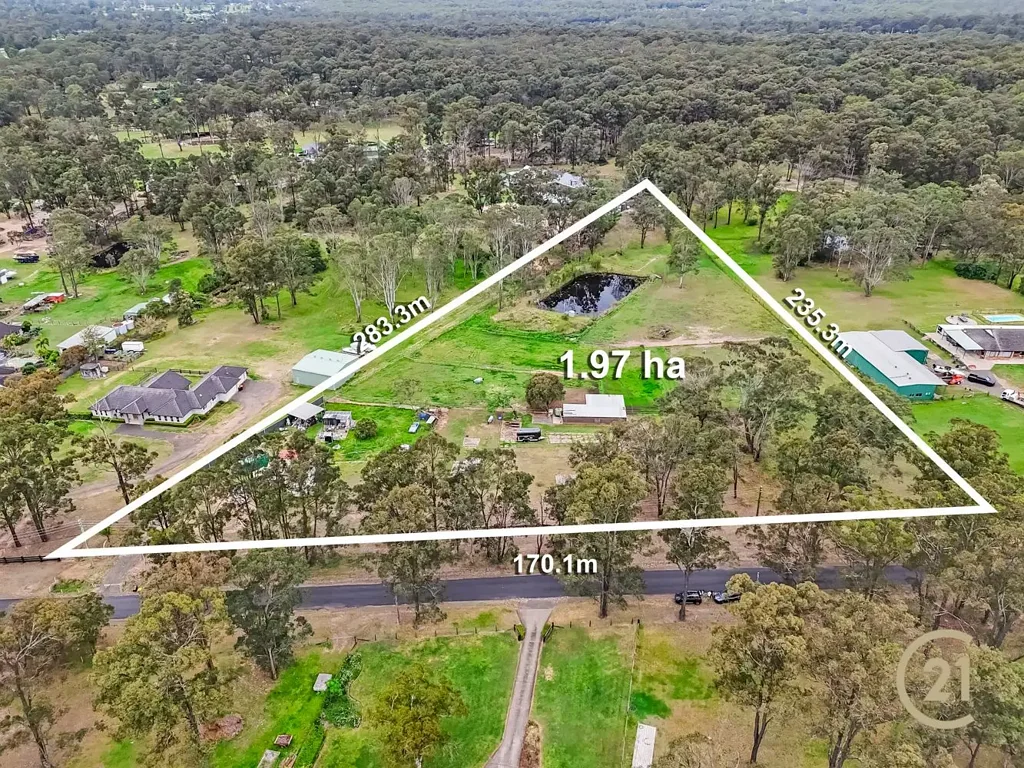 Pitt Town 2침실 Premium 4.86-Acre Lifestyle Property – With Rental Income, Equestrian Facilities & Landmark Location
