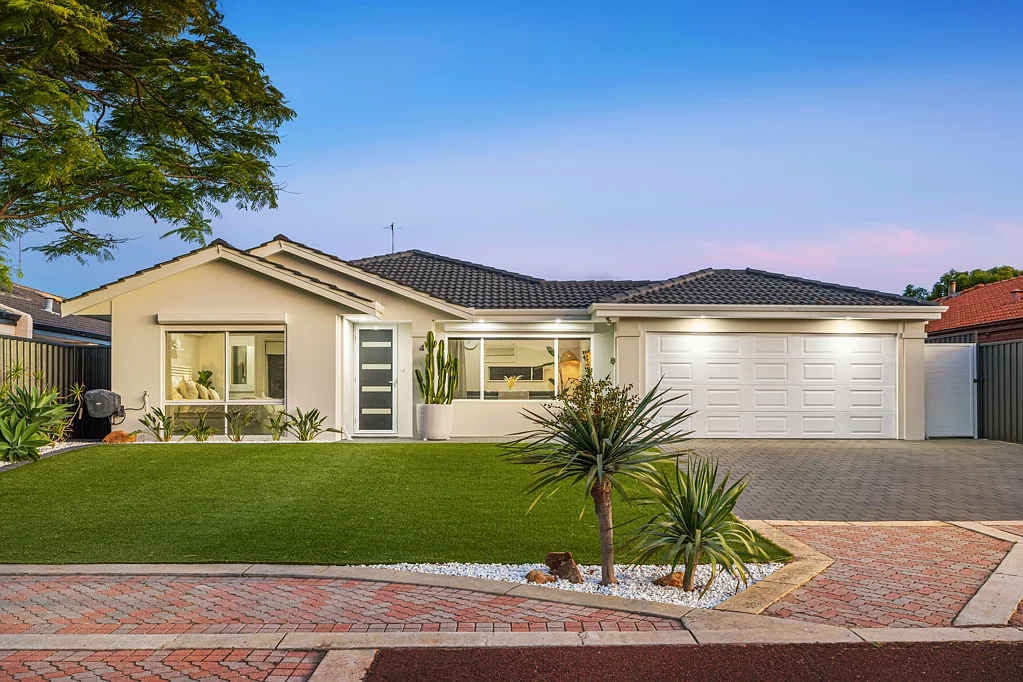 4 Yale Lane, Currambine, WA 6028