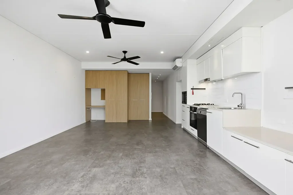 Modern one bedroom apartment in the heart of St. Leonards