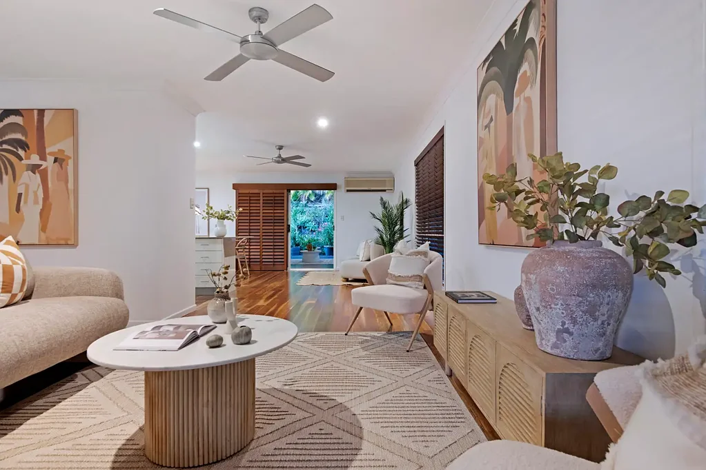 100 Lambor Drive, Mudgeeraba, QLD 4213