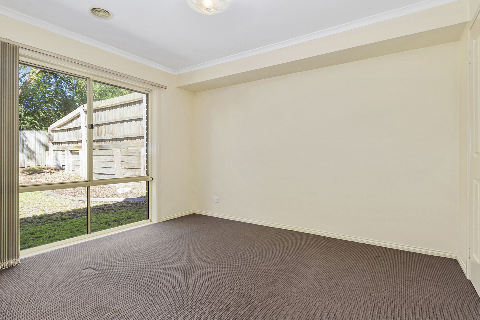 4A VINTER AV, CROYDON VIC 3136, 0 Kuwarto, 0 Banyo, Unit