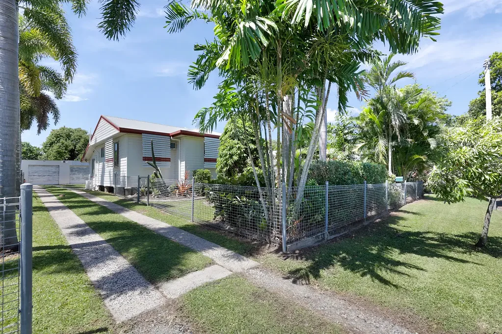 4 Elizabeth Street, North Mackay, QLD 4740