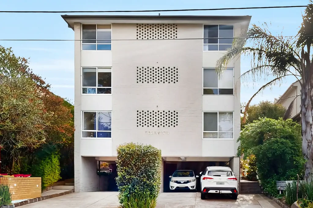 Essendon 1침실 Top-Floor Elegance in Prime Essendon Location