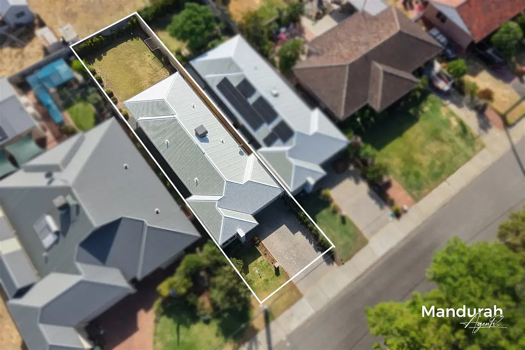 28A Loxton Street, Dudley Park, WA 6210