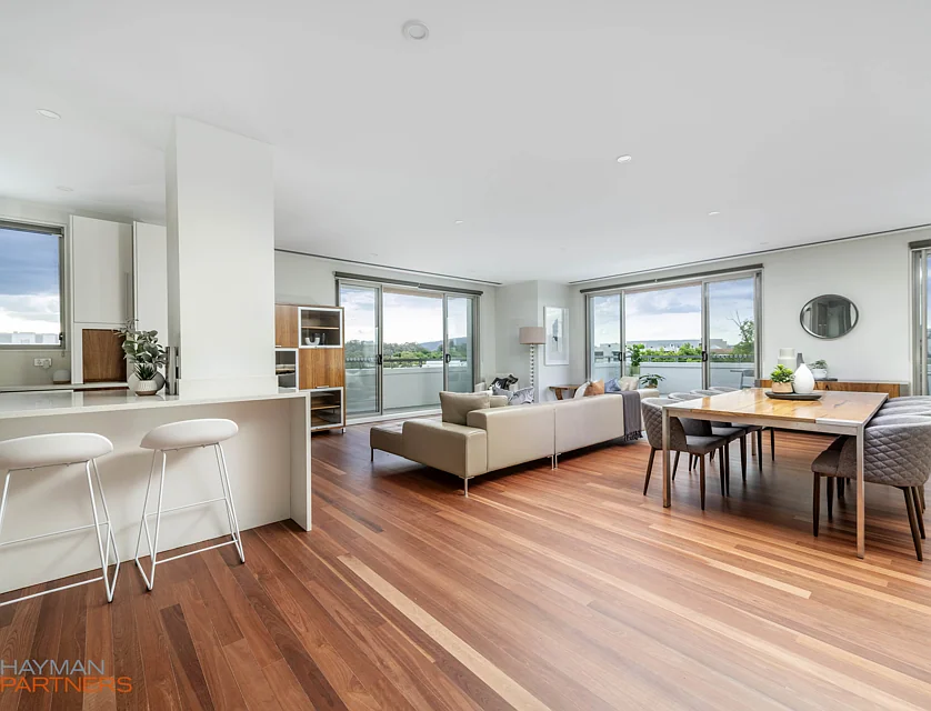 39/12 National Circuit, Barton, Inner South, 3 habitaciones, 3 baños, Apartment