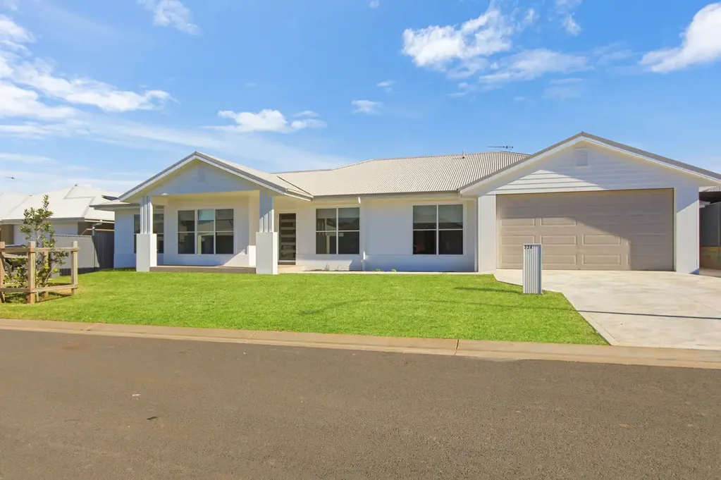 Space, Comfort & Style for the Whole Family